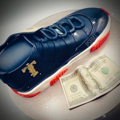 Custom Cakes/ Sheetcakes (5-25 Servings)