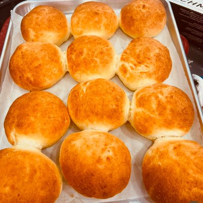 Soft And Fluffy Dinner Rolls (6) Dairy Free/soy Free