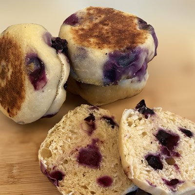 Blueberry Sourdough English Muffins (6 Pack)