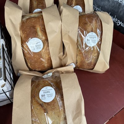 🍞 Fluffy Homestead Sourdough Sandwich Loaf 🍞