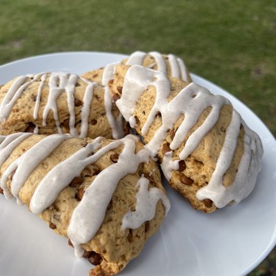 Sourdough Cinnamon Chip Scones