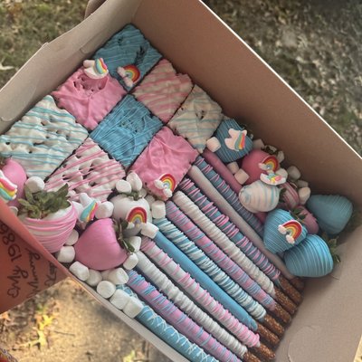Party Box Small 3 dozen