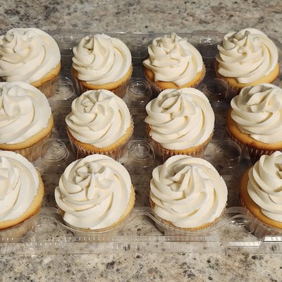 Vanilla Cupcakes 