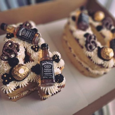 Letter/Number Cake