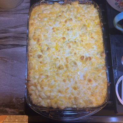 Homemade cheesy mac n cheese