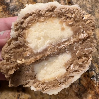 Stuffed Oatmeal Creme