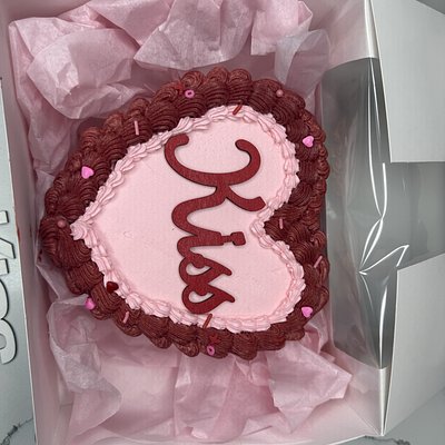 Mini Vday Heart Cake