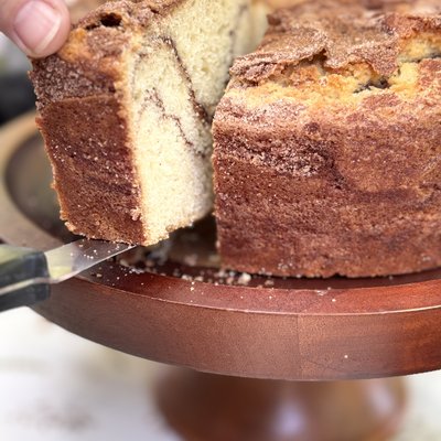 Coffee Cake: Cinnamon Crust