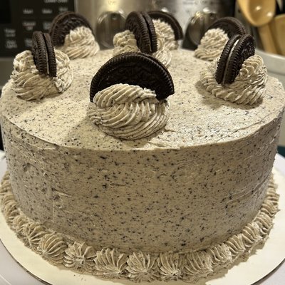 Cookies & Cream Cake