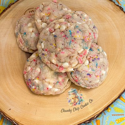 1 Dozen Circus 