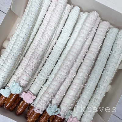 Chocolate Dipped Pretzel Rods