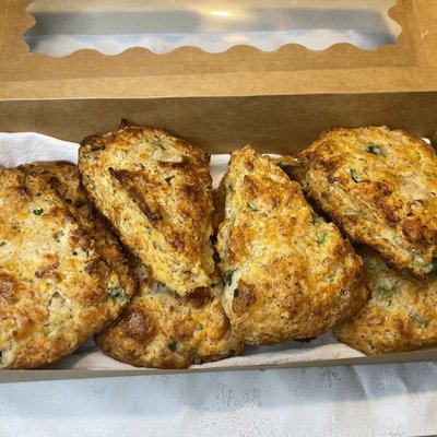 Scones- Jalapeno Bacon Cheddar (8)