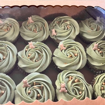 Bear Themed Cupcakes