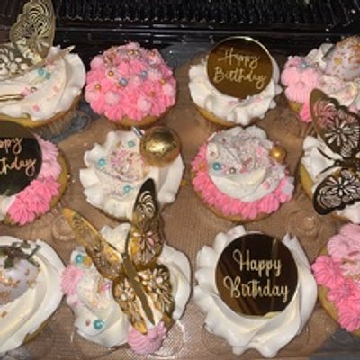$30 Themed Cupcake Order With Cake Purchase 