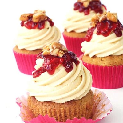 PB & J Cupcakes 