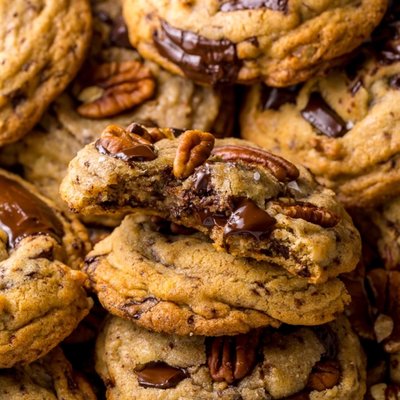 Chocolate Chip Pecan Cookie
