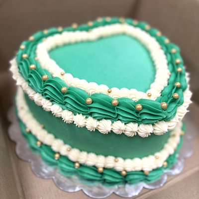 Heart Shape 2 Layer 9in Cake 