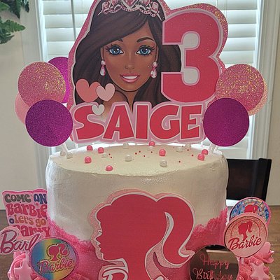 Barbie Cake With 6 Cupcakes 