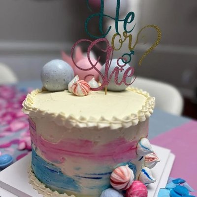 Gender Reveal Cake