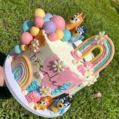 Custom Cakes
