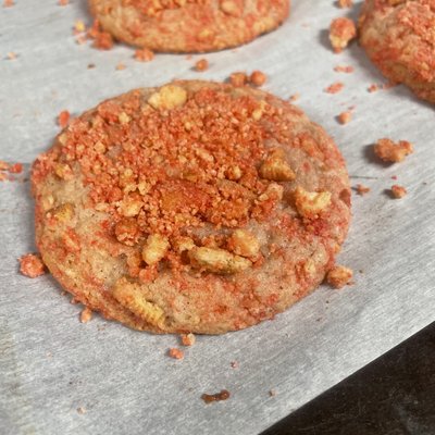 Strawberry Crunch Cookie