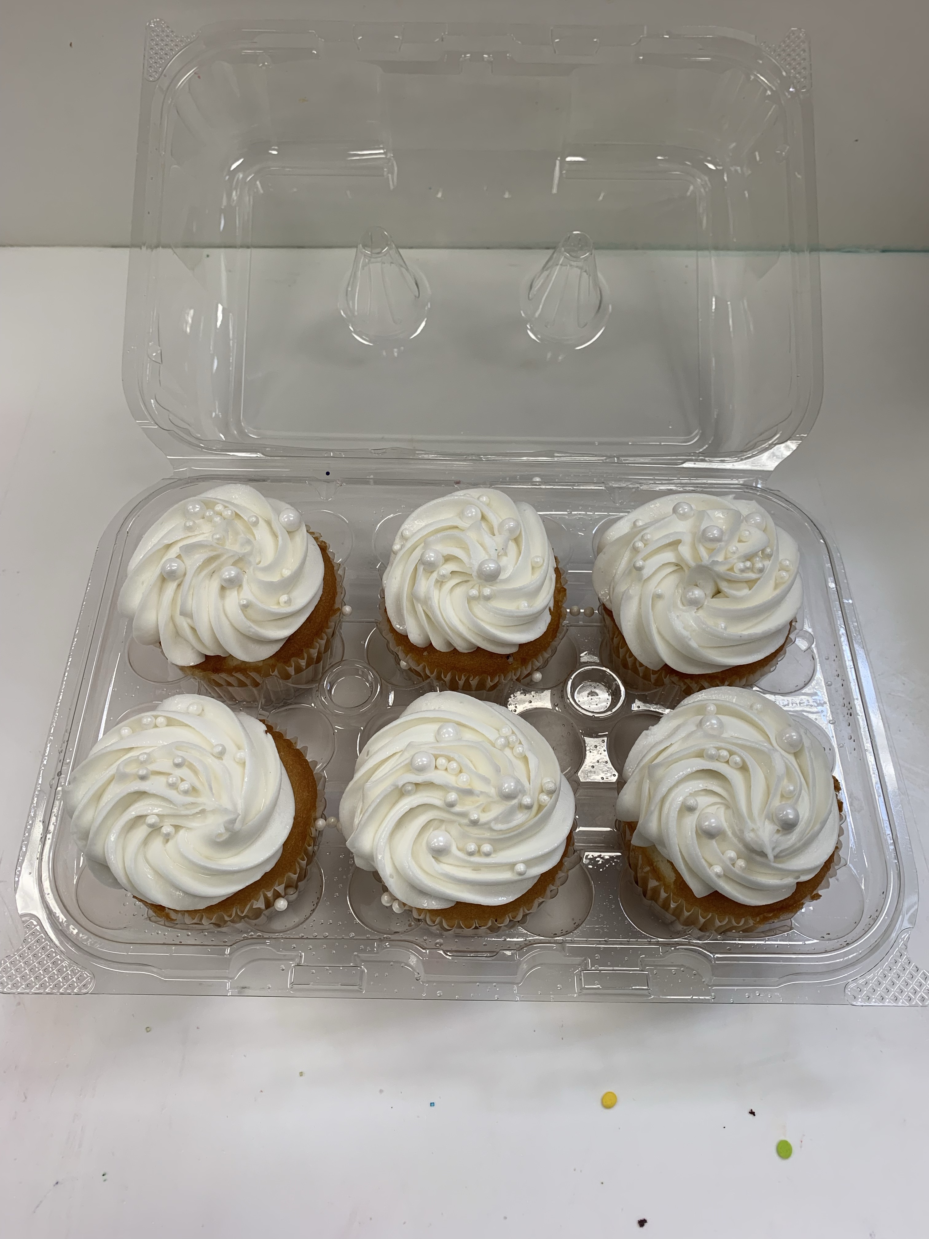6 Ct Standard Cupcake