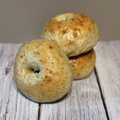 Italian Herb & Cheese Sourdough Bagels