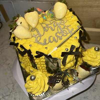 8in Heart Cake 