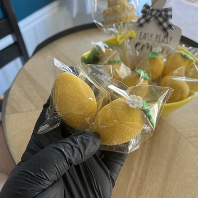 Lemonade - 1/2 Dozen (6)