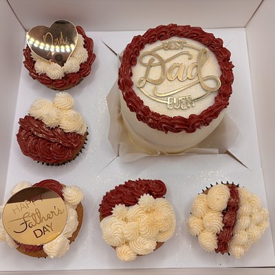 Bento cake &’ cupcake combo