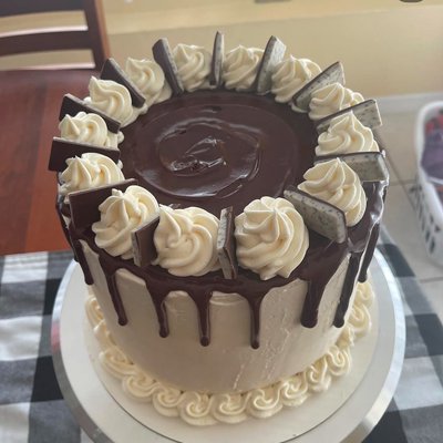 Cake- 8-inch 3 Layer