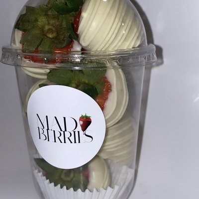 BERRY CUP 