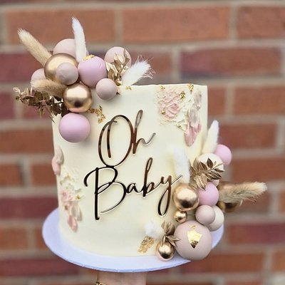 8" Round Custom Cake