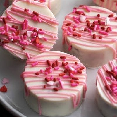 Cake Pucks