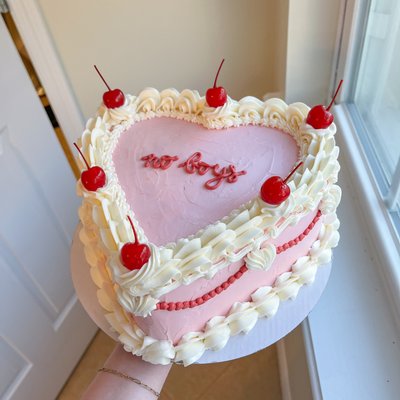 Medium Cake