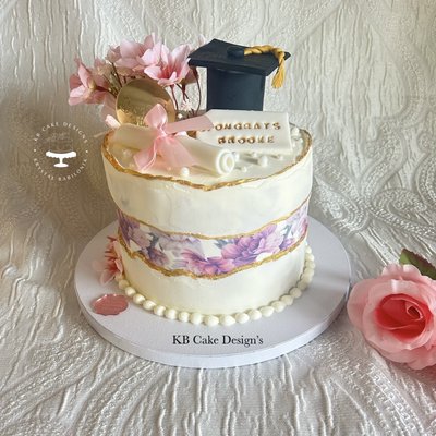 6” Inch (12+ Servings ) Grad cake