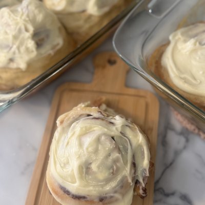 Cinnamon Rolls 4pk