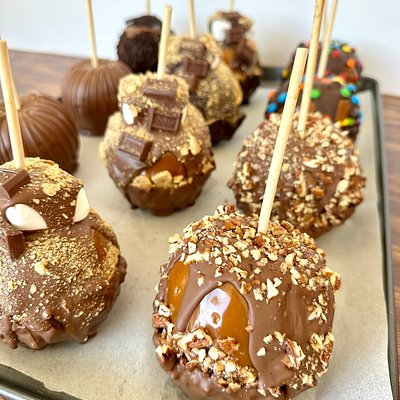 Turtle Caramel Apple - Dark Chocolate 