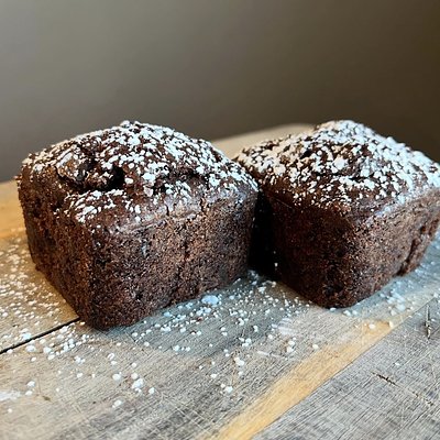 Classic Brownie Box (x4 Classic Brownies) 