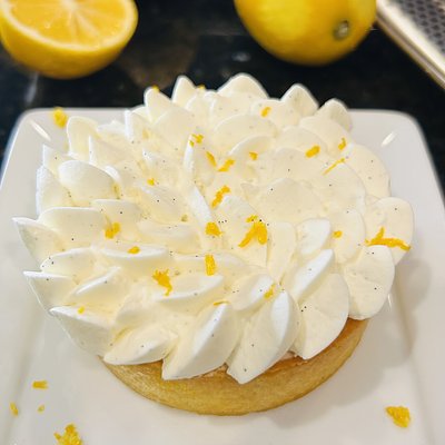 Classic French Lemon Tartlet 