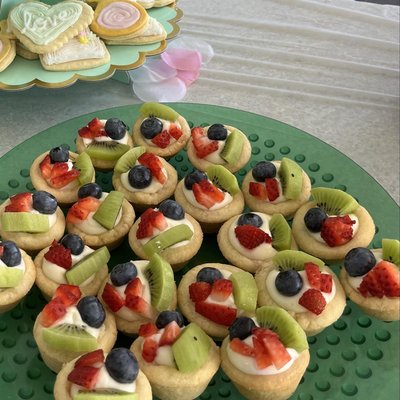 Fruit Pizza Cups