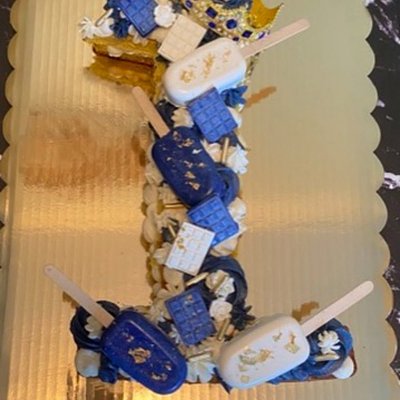 Number/Letter Cake Per Cake