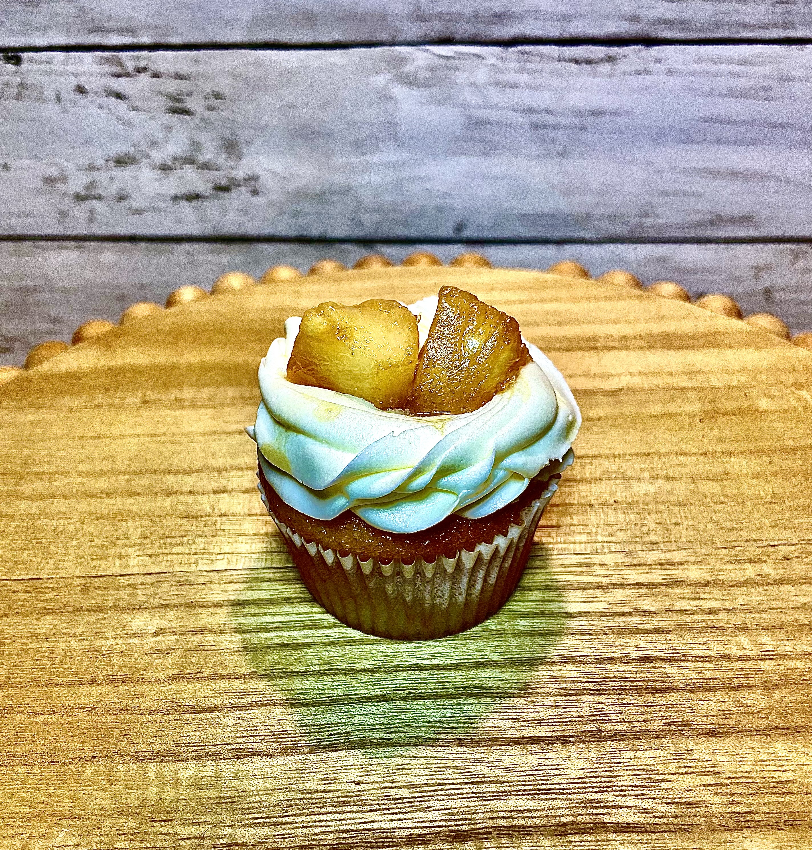 Pineapple Upside Down Cupcakes 