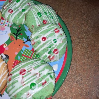 M&M Grinch Cookies