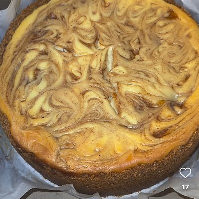 Peach Cobbler Cheesecake