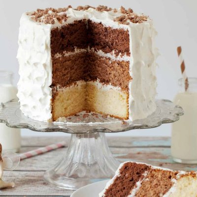 8in Cake 