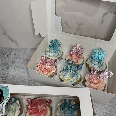 12-Pack Custom Cupcakes🧁 