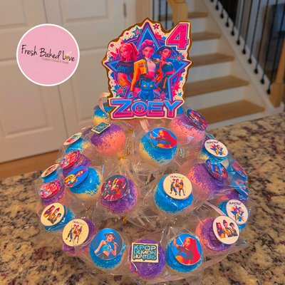 Cake Pop Arrangement (36 Count) w/Acrylic Stand 
