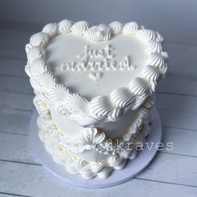 6” Heart Sweetheart Cake