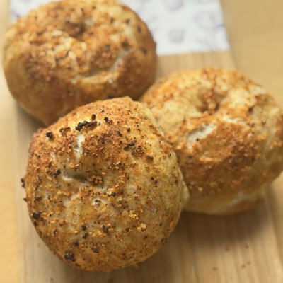 Sourdough Garlic & Herb Bagels 